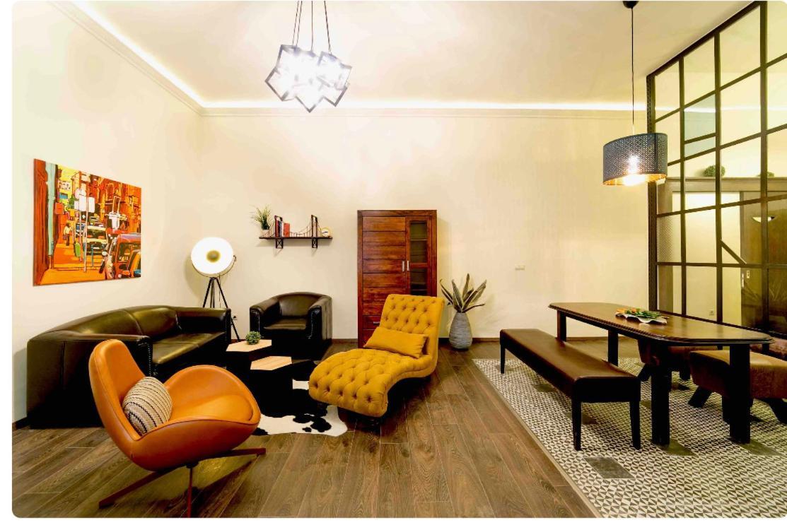 The Best Mondain Apartment Budapesta Exterior foto