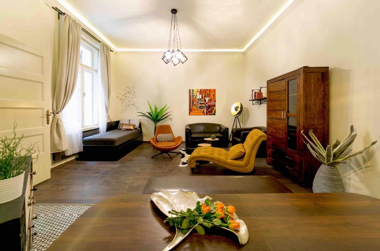 The Best Mondain Apartment Budapesta Exterior foto